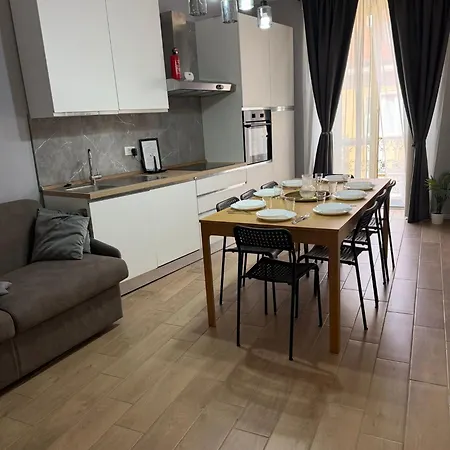 Casa Briseide 아파트 토리노